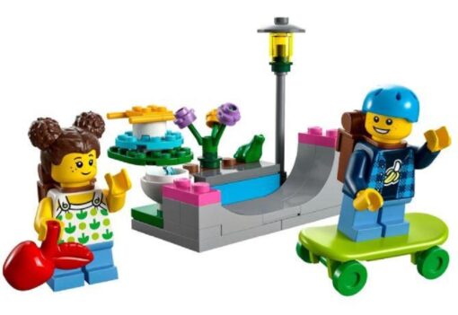 LEGO® City 30588 - Kinderspielplatz1