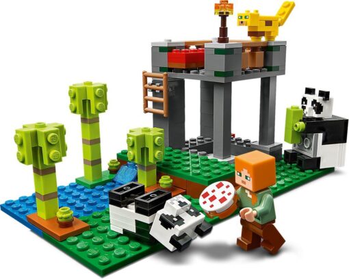 LEGO® Minecraft™ Der Panda-Kindergarten2