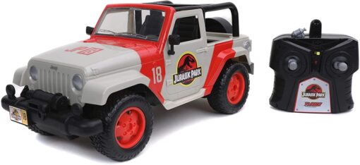 Jada Toys Jurassic Park RC Jeep Wrangler1